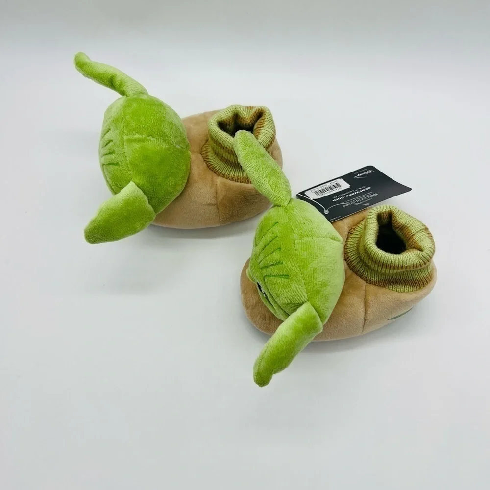 DISNEY BABY YODA The Mandalorian HOUSE SHOES SIZE 3-4 NWT